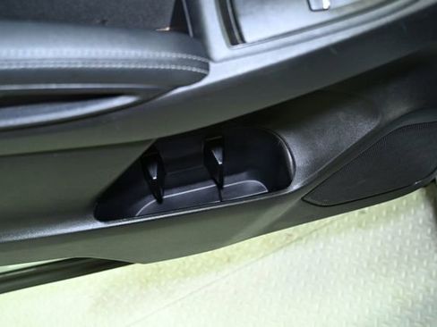 Used 2022 Subaru Ascent Premium w/ Convenience Package image 60