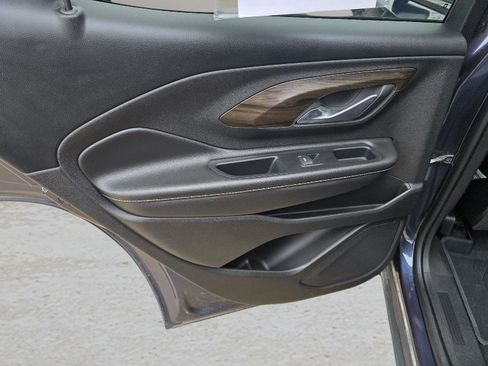 Used 2019 GMC Terrain Denali image 32