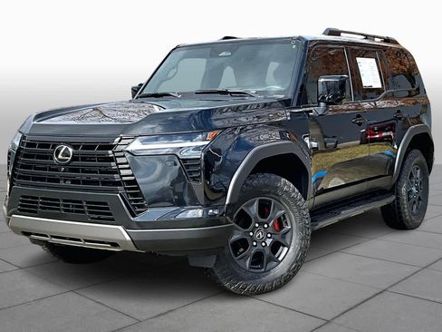 Used 2024 Lexus GX 550 AWD/4WD image 3