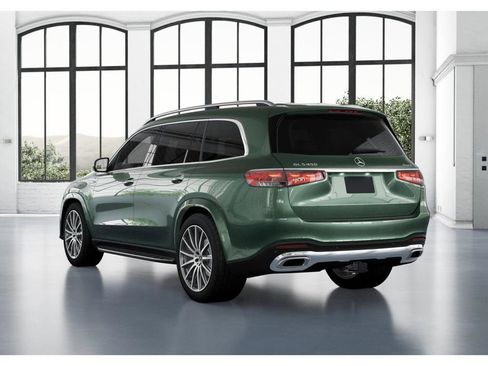 New 2026 Mercedes-Benz GLS 450 4MATIC image 28