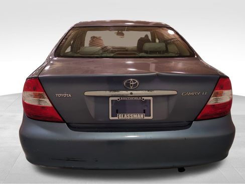 Used 2003 Toyota Camry XLE image 7