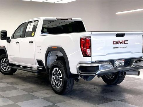 Used 2023 GMC Sierra 2500 Pro w/ Convenience Package image 10