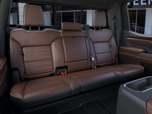 New 2026 GMC Sierra 1500 Denali Ultimate AWD/4WD image 17