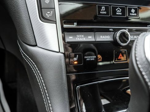 Used 2021 INFINITI Q50 Luxe image 8