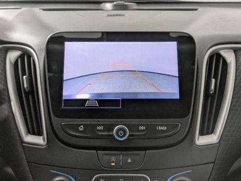 Used 2023 Chevrolet Malibu LT FWD image 28