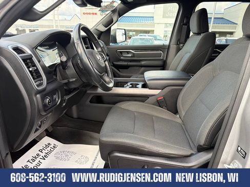 Used 2022 RAM 1500 Big Horn AWD/4WD image 9
