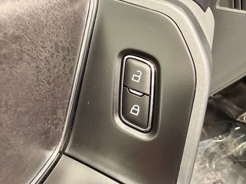 Used 2024 Ford F150 XLT w/ Tow/Haul Package image 28