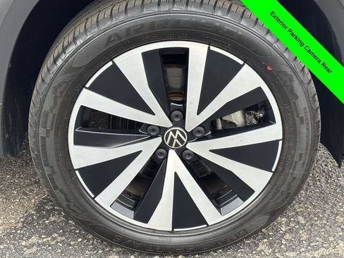 Used 2022 Volkswagen Taos SE AWD/4WD image 31