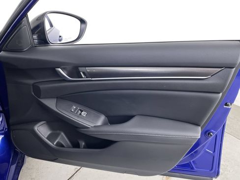 Used 2022 Honda Accord Sport image 22