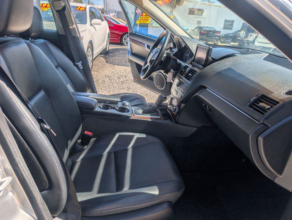 Used 2008 Mercedes-Benz C 300 Sedan image 13