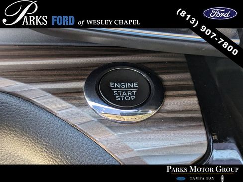 Used 2022 Ford Explorer Limited w/ Equipment Group 301A image 26