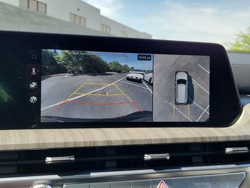 Used 2025 Kia Telluride SX Prestige image 24