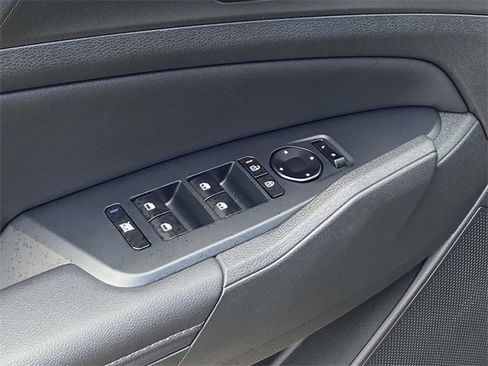 New 2026 Kia Sportage EX image 13