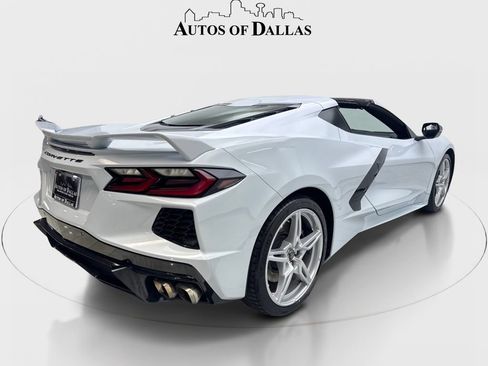Used 2021 Chevrolet Corvette Stingray Coupe w/ Z51 Performance Package RWD image 6