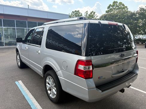Used 2017 Ford Expedition EL Limited w/ Equipment Group 301A AWD/4WD image 7
