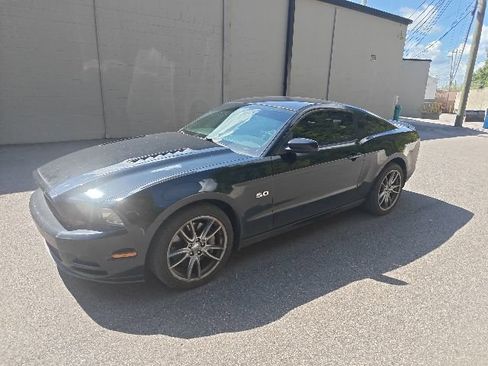 Used 2014 Ford Mustang GT Premium w/ Electronics Package RWD image 6
