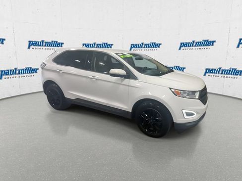 Used 2018 Ford Edge SEL FWD image 13