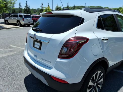 Used 2021 Buick Encore Preferred FWD image 13