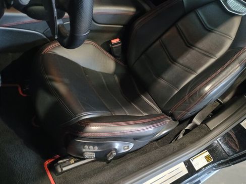 Used 2018 Maserati GranTurismo Sport RWD image 16
