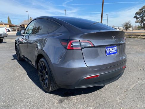 Used 2023 Tesla Model Y Long Range image 19
