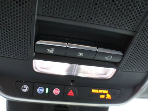 New 2026 Chevrolet Traverse RS image 29