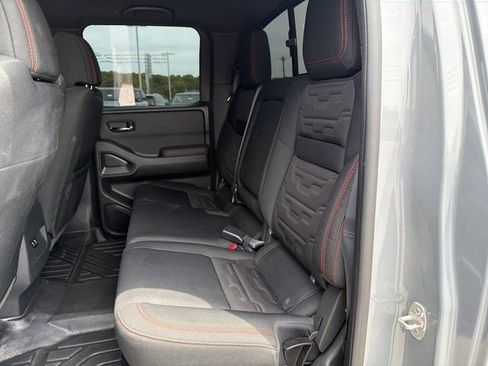 Used 2024 Nissan Frontier PRO-4X w/ Off-Road Protection Package AWD/4WD image 38