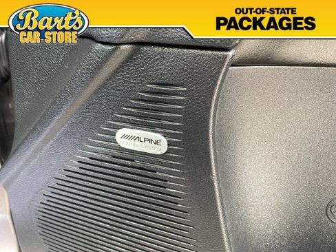 Used 2015 Dodge Challenger SXT Plus RWD image 11
