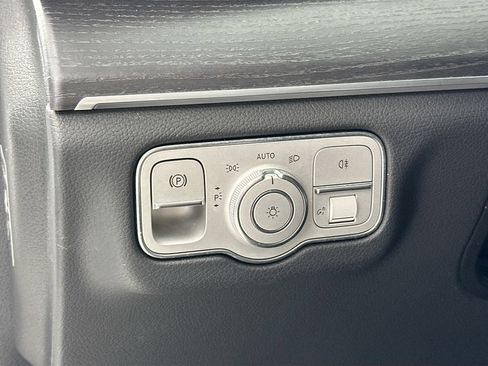 Certified 2023 Mercedes-Benz GLE 450 4MATIC image 10