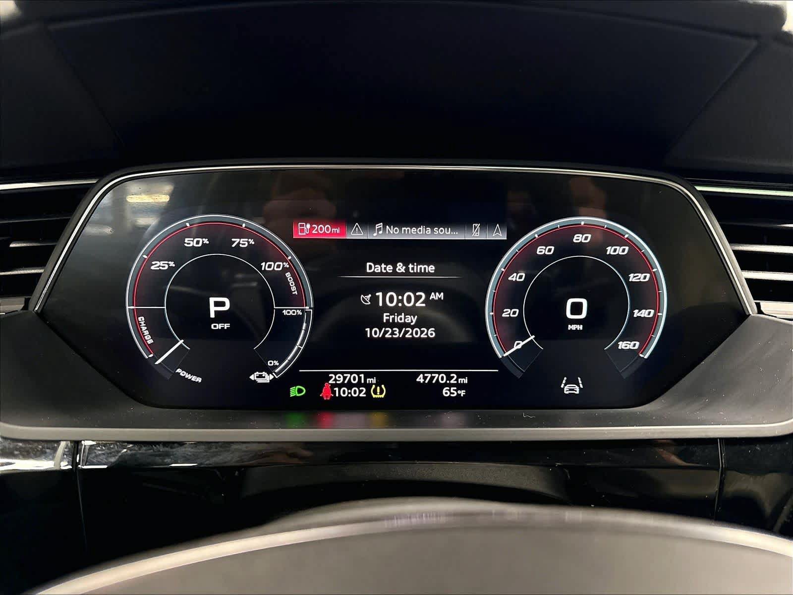 Used 2023 Audi Q8 Premium Plus AWD/4WD image 21