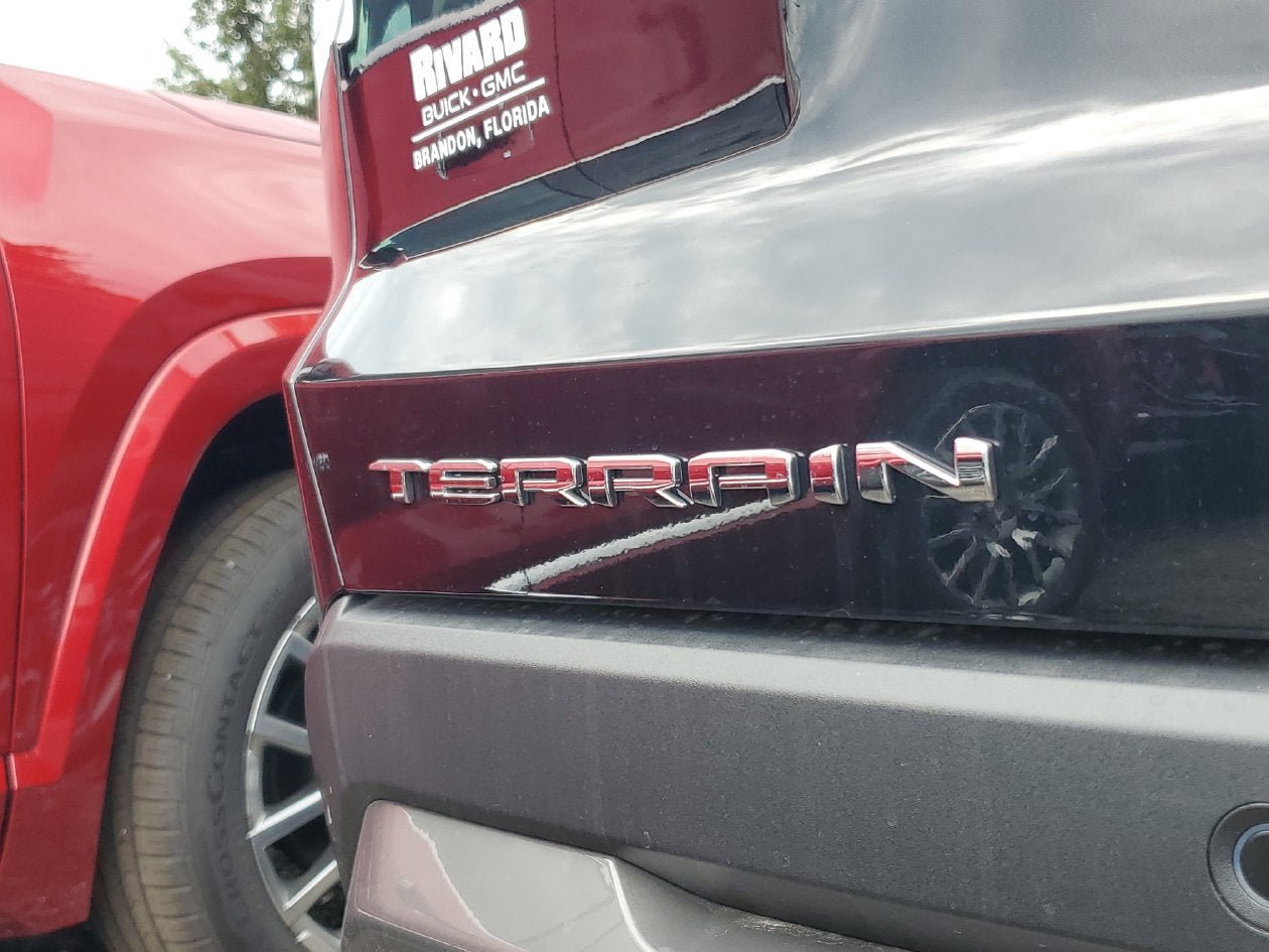 New 2027 GMC Terrain Elevation FWD image 8