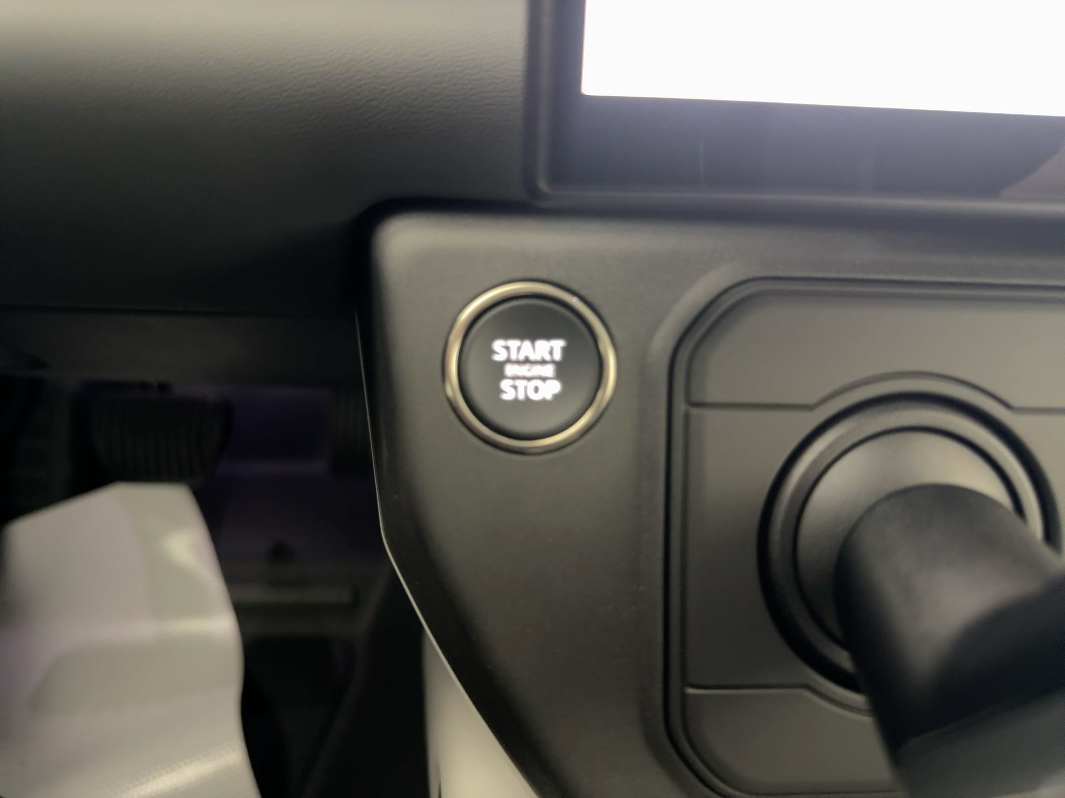 Used 2026 Land Rover Defender 110 S AWD/4WD image 23