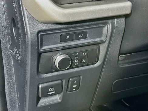 Used 2022 Ford Expedition XLT RWD image 11