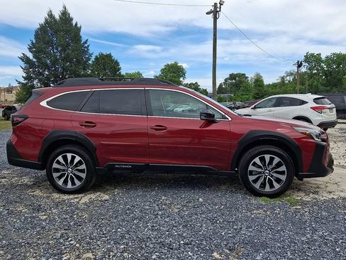 Certified 2024 Subaru Outback Limited AWD/4WD image 11