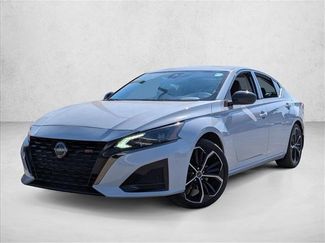 Used 2023 Nissan Altima 2.5 SR w/ SR Premium Package video 1