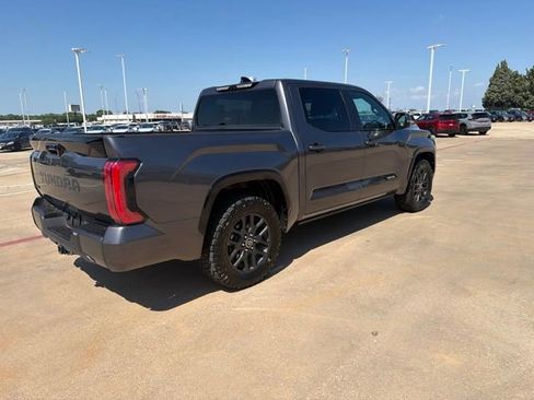 Used 2022 Toyota Tundra Platinum w/ Advanced Package AWD/4WD image 3
