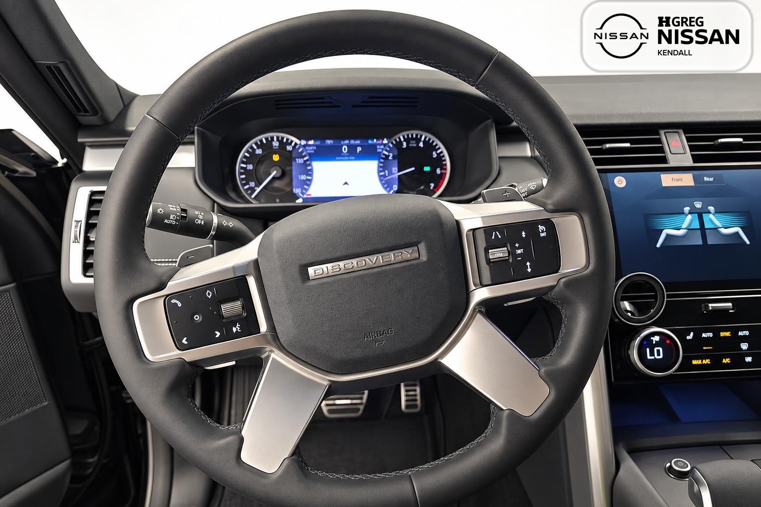 Used 2023 Land Rover Discovery S R-Dynamic AWD/4WD image 10