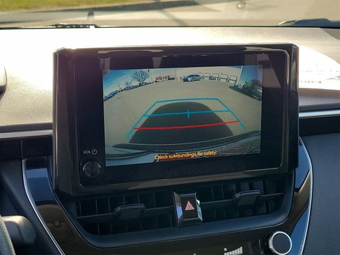 Certified 2024 Toyota Corolla LE image 27