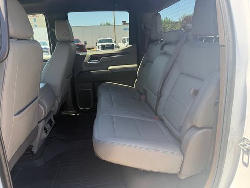 Used 2022 GMC Sierra 1500 SLT w/ X31 Off-Road Package AWD/4WD image 21