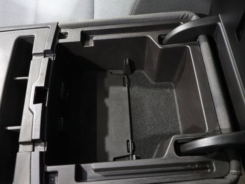 Used 2016 Chevrolet Silverado 1500 LT w/ All Star Edition image 31