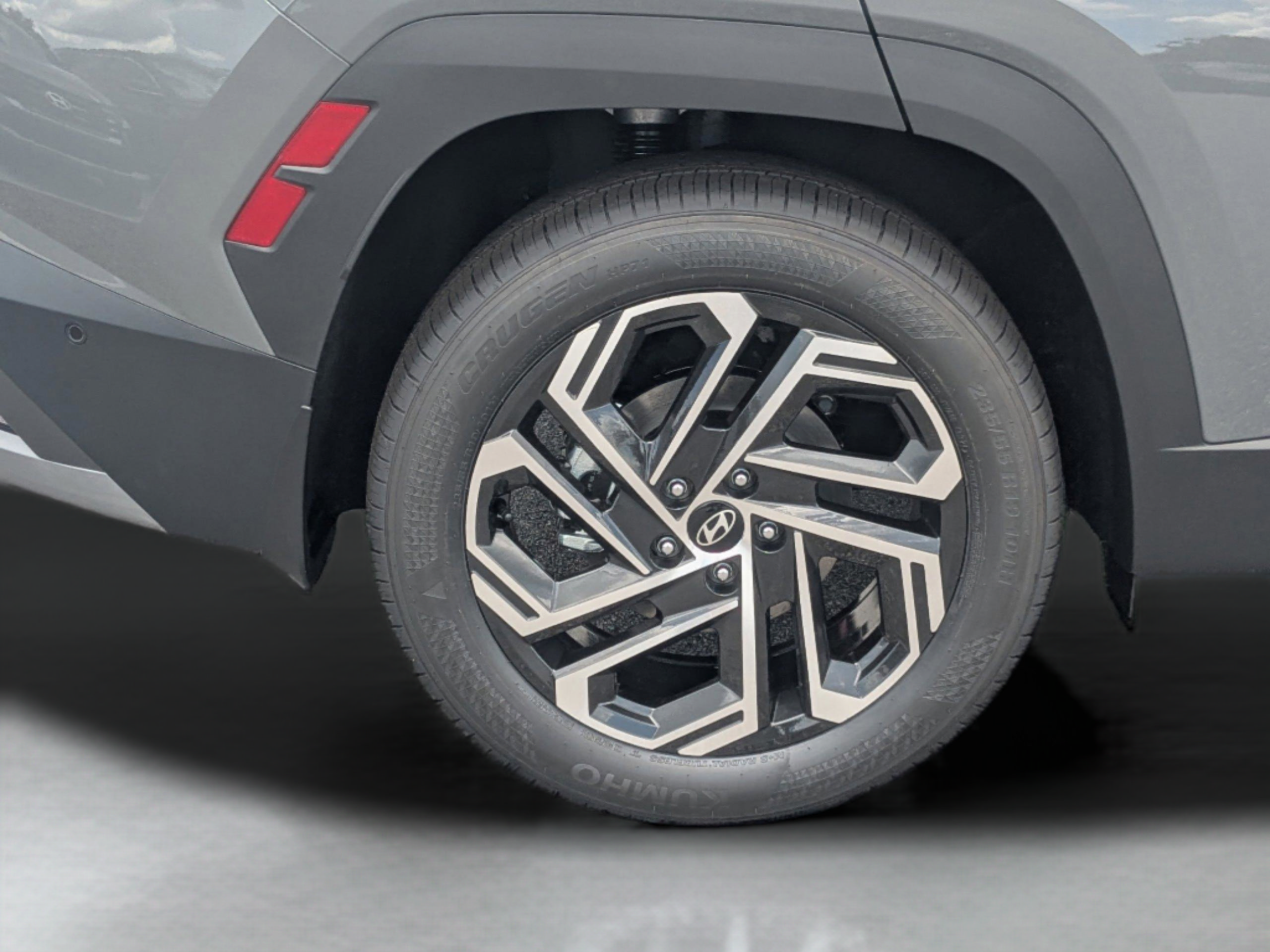 New 2026 Hyundai Tucson Limited FWD image 15