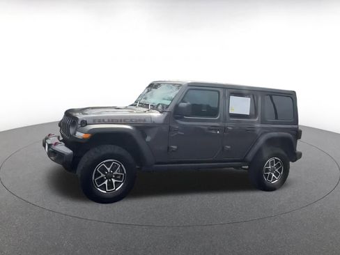 Used 2025 Jeep Wrangler Unlimited Rubicon image 9