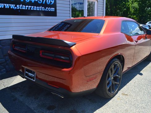 Used 2021 Dodge Challenger GT w/ Blacktop Package RWD image 5