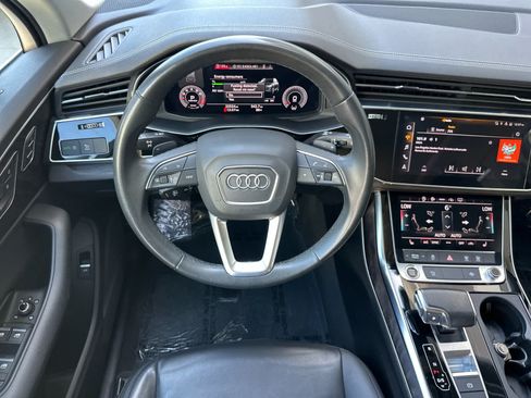 Used 2023 Audi Q7 2.0T Premium w/ Convenience Package AWD/4WD image 14