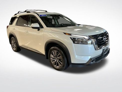 Certified 2023 Nissan Pathfinder SV AWD/4WD image 7