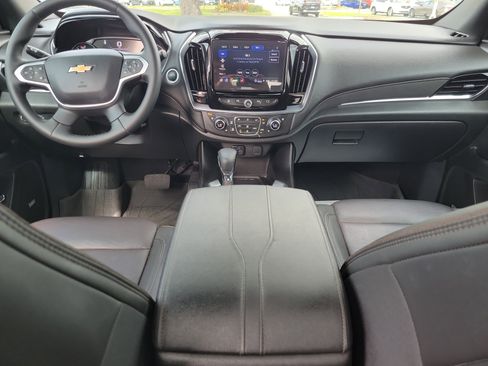 Used 2023 Chevrolet Traverse High Country w/ LPO, Floor Liner Package image 14
