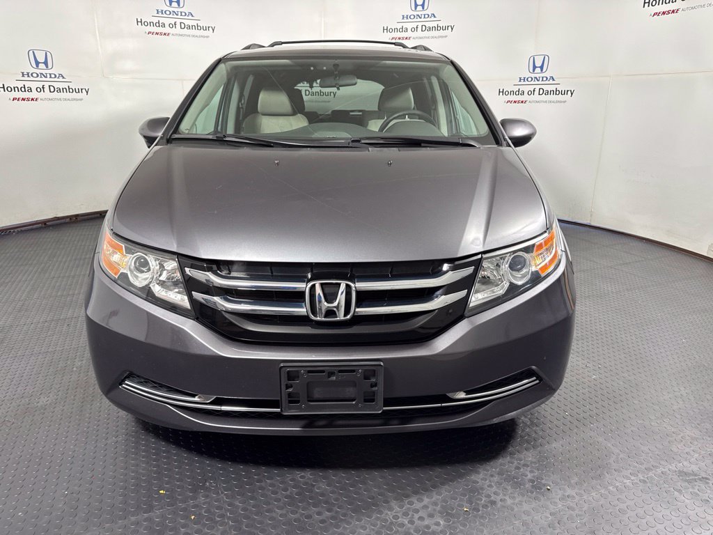 Used 2016 Honda Odyssey SE image 2