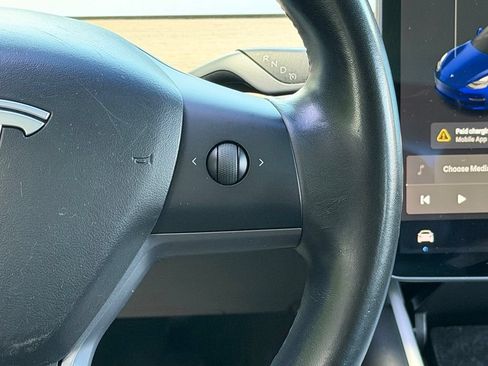 Used 2018 Tesla Model 3 Long Range RWD image 44