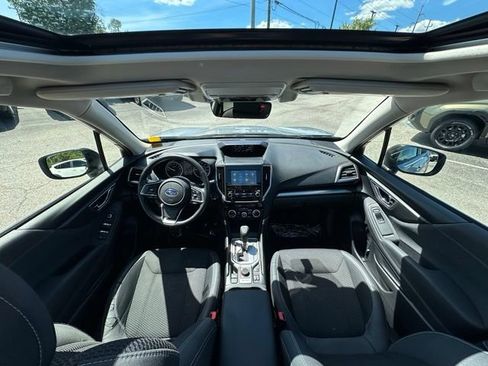 Used 2019 Subaru Forester Premium AWD/4WD image 13