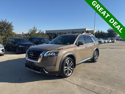 Used 2023 Nissan Pathfinder Platinum