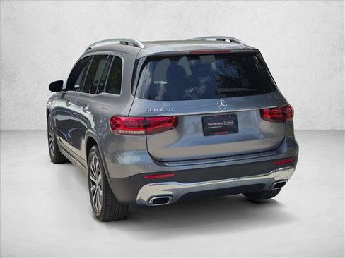 Certified 2021 Mercedes-Benz GLB 250 image 8